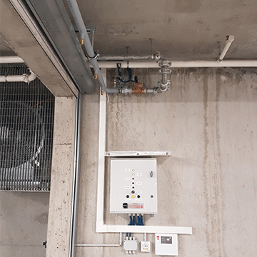 installation de rideaux souples pour la chasse à courre à dreux, garantissant efficacité et protection dans vos espaces dédiés.